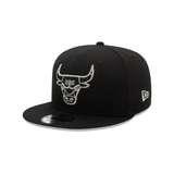 New Era Gorra Chicago Bulls Metallic Outline