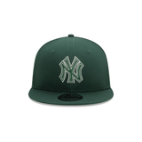 New Era Gorra New York Yankees Green Metallic Outline