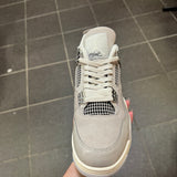 Pre owned Retro 4 Frozen Moments