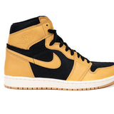 Nike Air Jordan 1 Retro High OG Heirloom